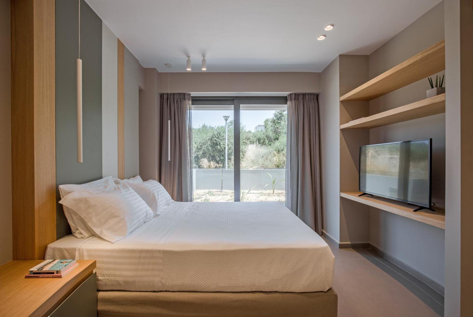 Noemie Luxury Suites Chania  Zimmer foto